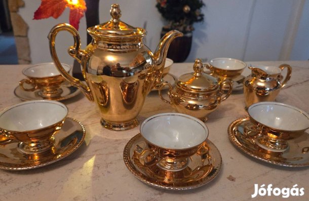 Arany 22K teás porcelán étkészlet tányér pohár kiöntő antik eladó!