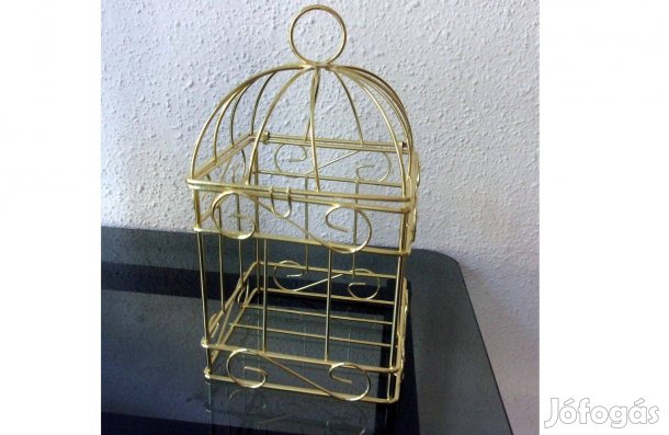 Arany kalitka dekoráció dísz Újpest központ közelében