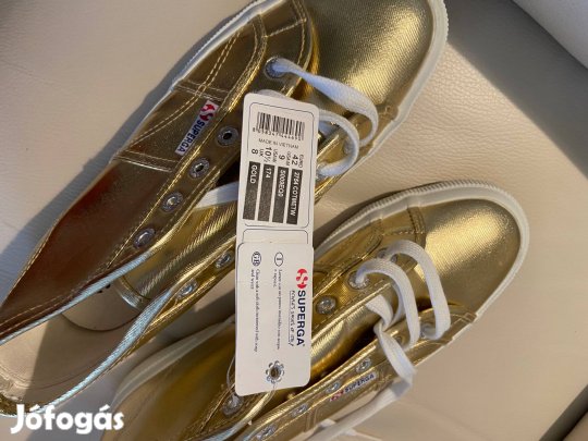 Arany színű 42 méretű sportos boka cipő