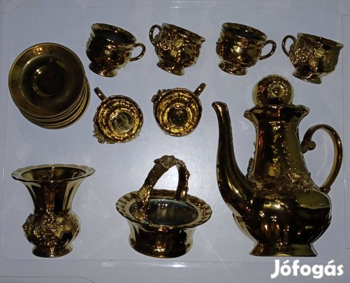 Aranyozott porcelán kávéskészlet és edény, kancsó, kisváza szett