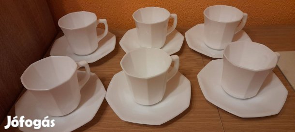 Arcopal teáskészlet eladó !