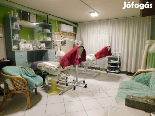 Árcsökkenés!!! Belvárosi, kiváló elhelyezkedésű földszinti