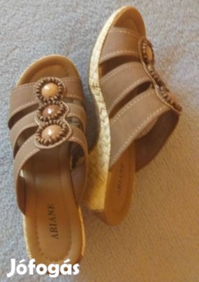 Ariane papucs