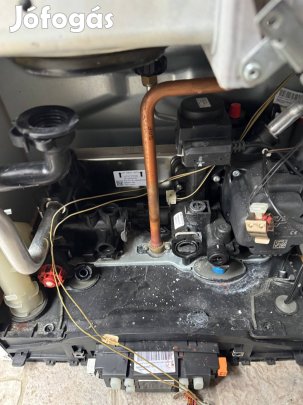 Ariston Cares Premium 24 eu és eu 2 alkatrészek eladók