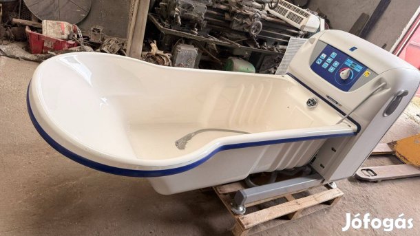 Arjo Rhapsody hydromasszázs rehabilitációs kád