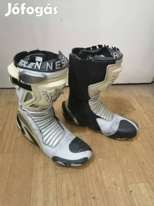 Arlen Ness cross csizma 45 