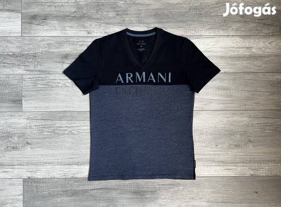 Armani Exchange V nyakú póló