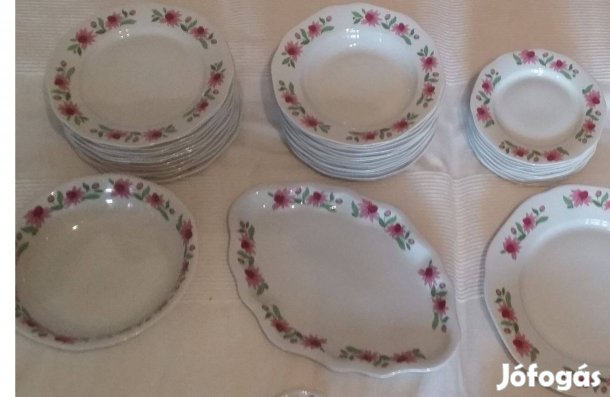 Arpo 12 személyes étkészlet rózsaszín virágos