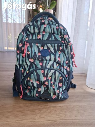 Ars Una iskolatáska