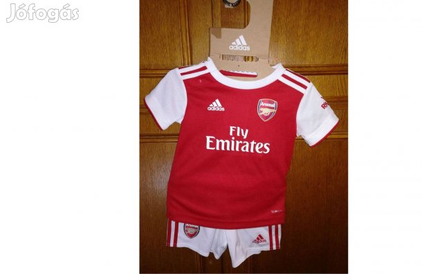Arsenal eredeti adidas 2019-20 piros fehér baby mez szett (80)