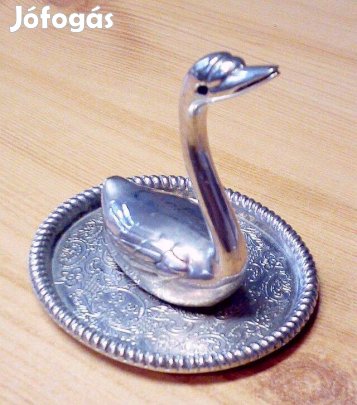 Art Deco gyűrűtartó. Ezüstözött hattyú szoborral