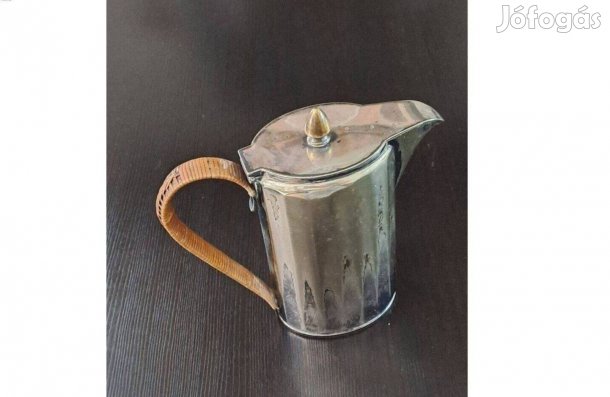 Art deco stílusú kiöntő