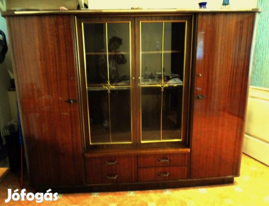 Art deco vitrines szekrény