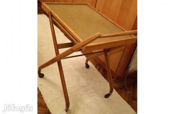Art deco zsúrkocsi , összecsukható fa zsúrasztalka