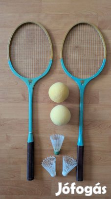 Artis fa tollasütő és labdák retro készlet