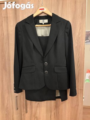 Artz Modell kosztüm (36)