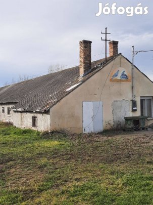Árváltozás! Az Ikrényi TSZ Majorban Tanya Eladó!