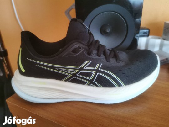 Asics Gel-Cumulus 26 futócipő 40-es.