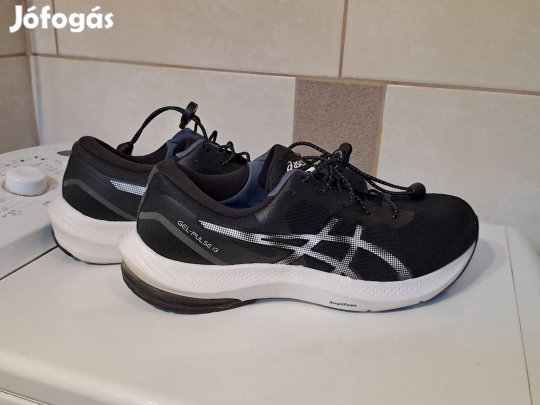 Asics Gél cipő 42-es légtalpas