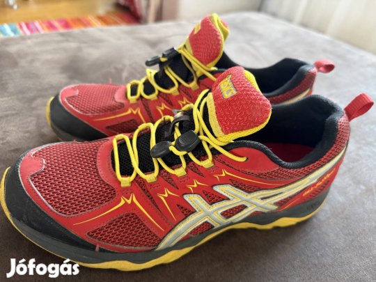 Asics sportcipő 42,5-méret