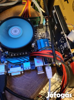 Asrock Z97E-Itx/ac + i5-4460 + 8GB DDR3 egyben vagy külön