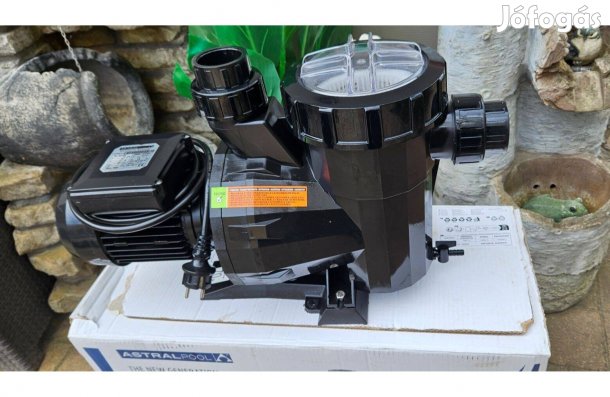 Astral Pool medence kerti tó víz szűrő tisztító forgató keringe eladó!