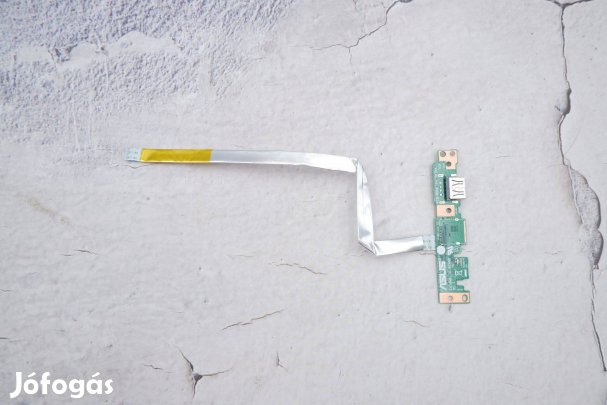 Asus E510MA laptop USB port panel