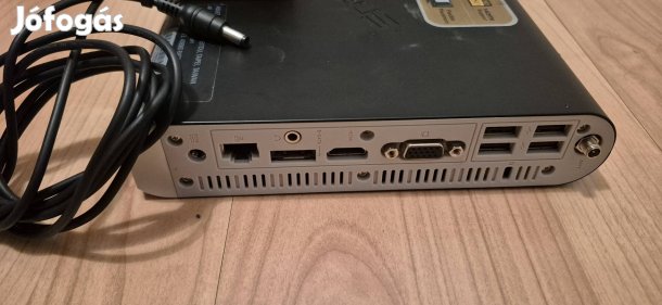 Asus EB1503 mini PC