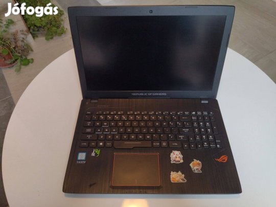 Asus ROG Strix GL553VE Gaming Laptop