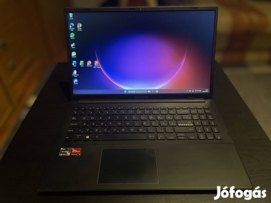 Asus Vivobook GO AMD Ryzen 3