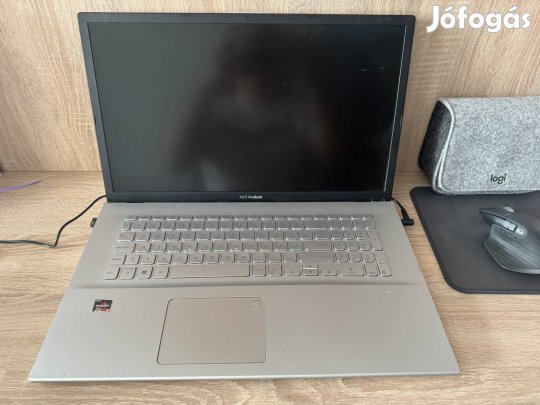 Asus Vivobook M712D AMS Ryzan 5, 8Gb ram