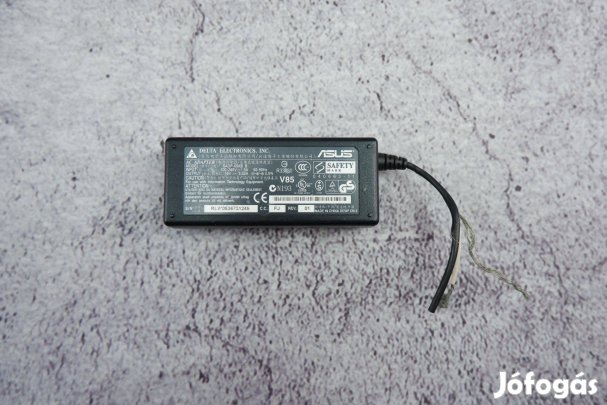 Asus gyári laptop töltő 19V 3.42A SADP-65KB B kis hibával