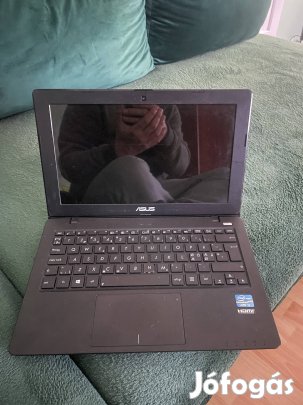 Asus laptop I3 laptop