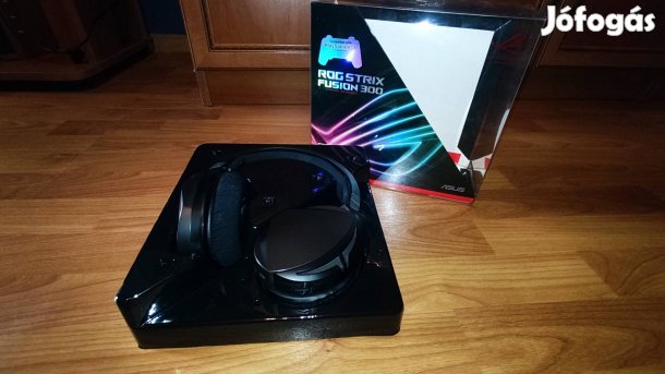 Asus rog strix fusion 300 