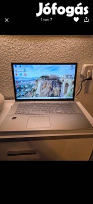 Asus vivobook(17,3) német