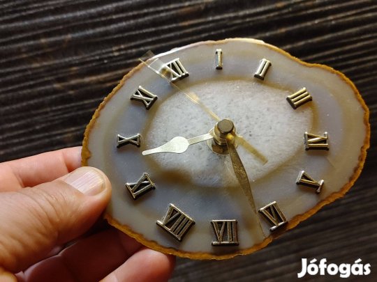 Ásványba épített működő falióra Ásvány rajongóknak!!!