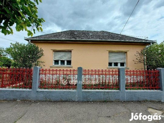 Aszalói 112 nm-es ház eladó