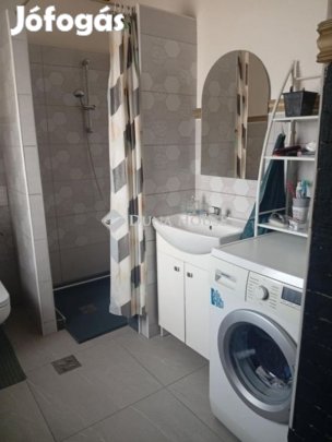 Ászári eladó 90 nm-es ház