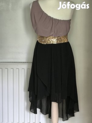 Aszimmetrikus alkalmi ruha