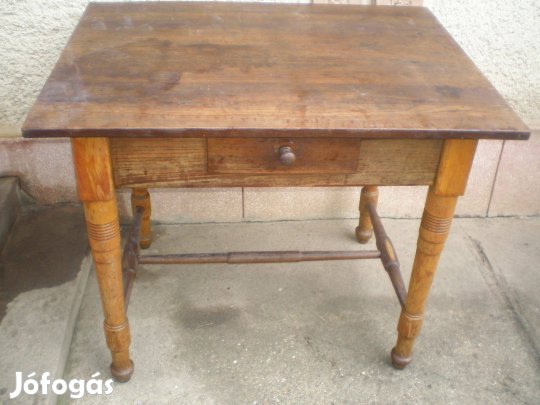 Asztal , Kemény És Puha Fából . Múzeális Gyűjtő-i darab