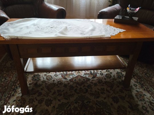 Asztal, dohányzó, nappali, 130x55x55 cm