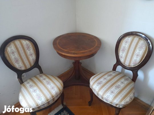 Asztal és két szék (biedermeier)