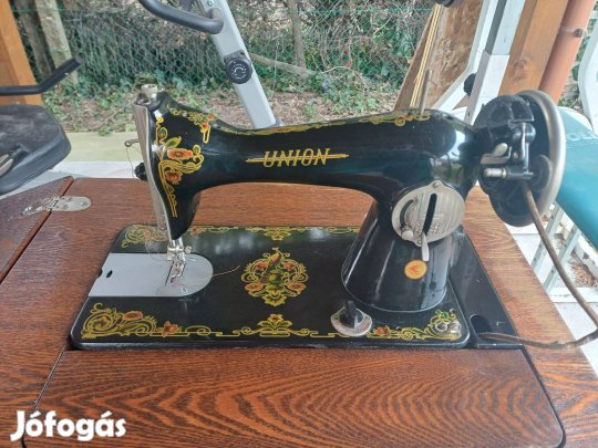 Asztali Union varrógép