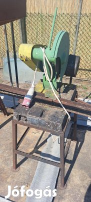 Asztali gyorsvágó 380 V