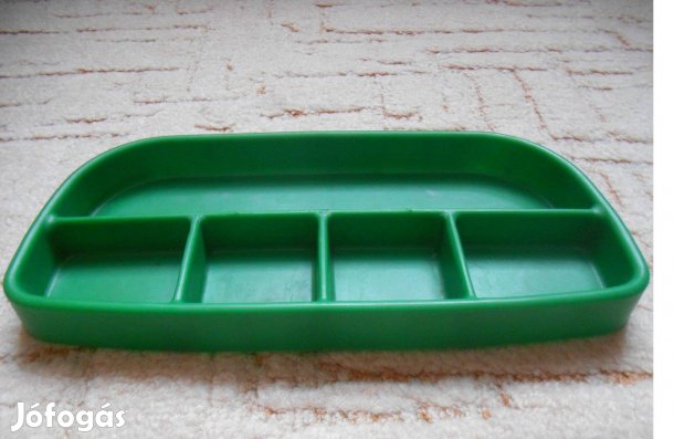 Asztali írószertartó, műanyagból