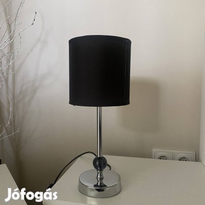 Asztali lámpa, éjjeli szekrény lámpa 