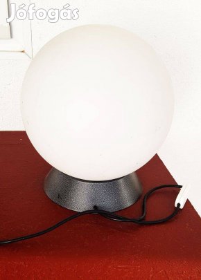 Asztali lámpa, műanyag búrával 35 x 35 cm