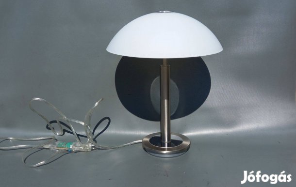 Asztali lámpa design