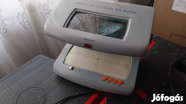 Asztali pénzvizsgáló többféle üzemmóddal