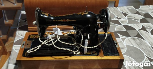 Asztali varrógép "Csajka"